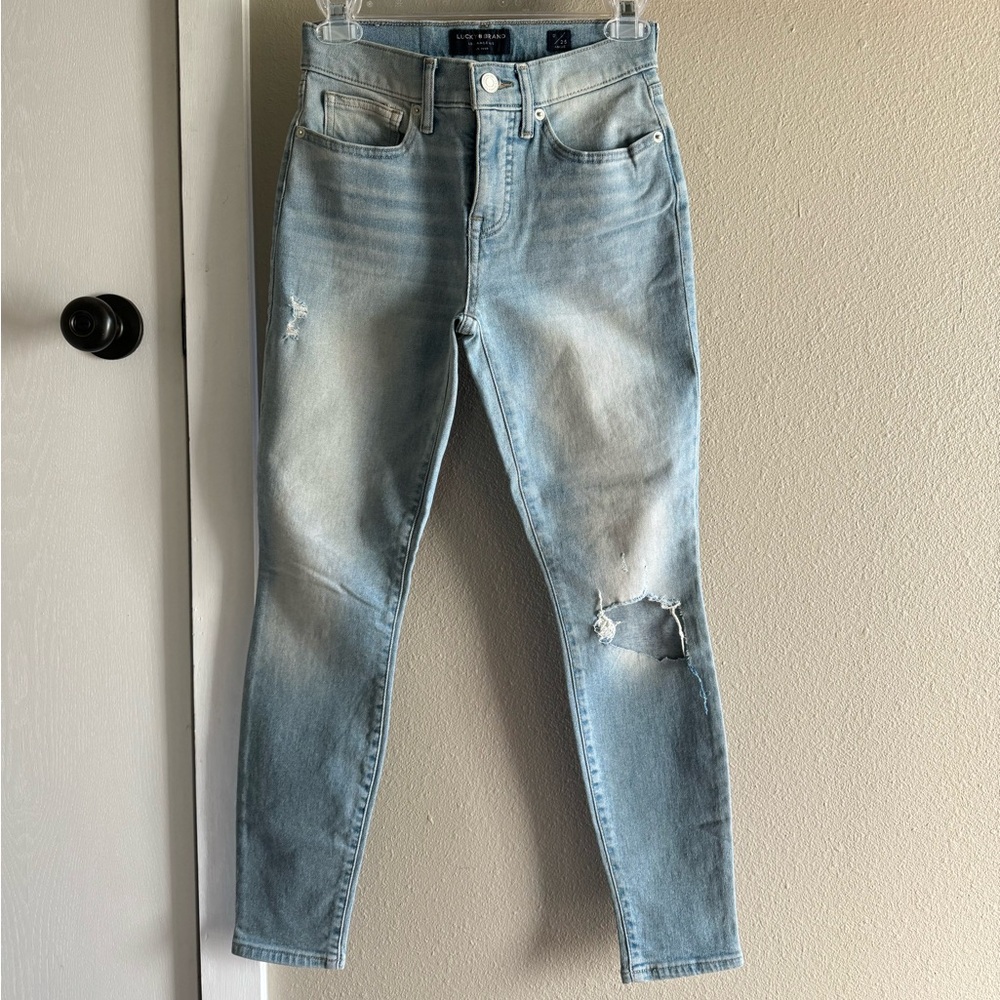 Lucky Brand mid-rise, skinny Ava Jeans, size 0